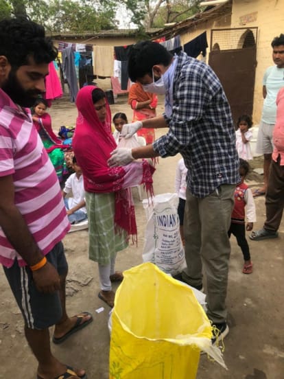 people saved navratra pooja spendings and donating for ration in lockdown